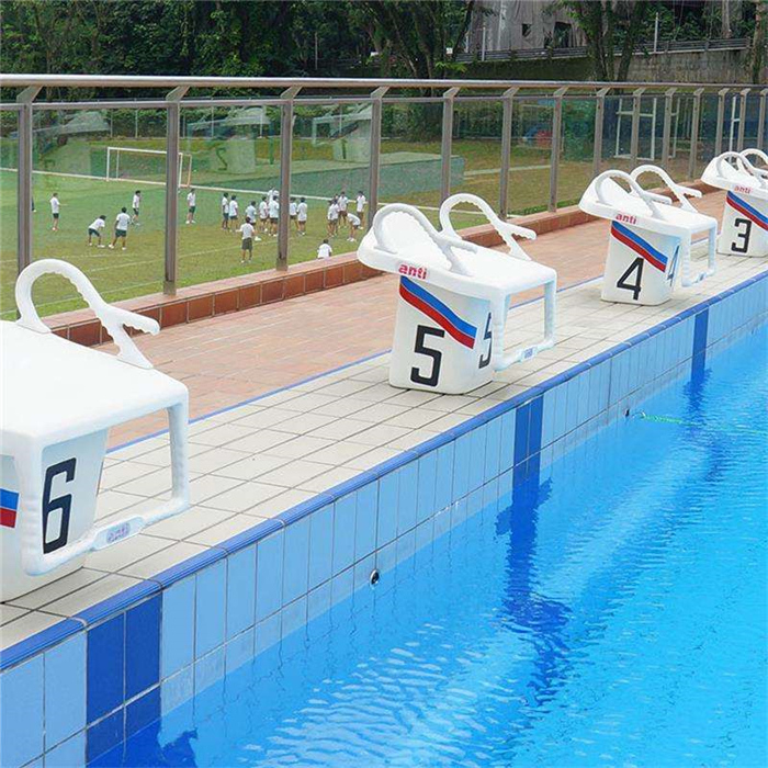游泳池配套设备